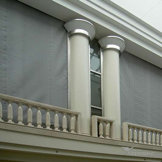 Шторы автоматические EI60